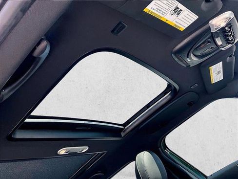 Used 2019 MINI Cooper Countryman S w/ Premium Package image 17