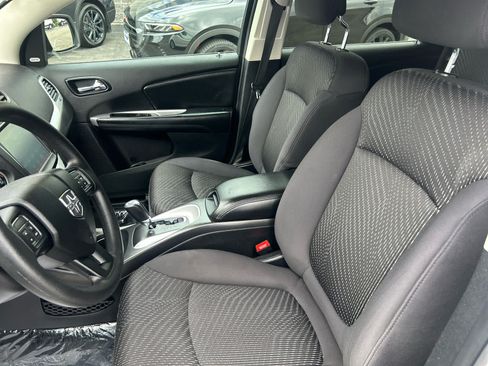 Used 2012 Dodge Journey SXT w/ Popular Equipment Group FWD image 12
