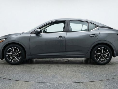 Used 2025 Nissan Sentra SV FWD image 5