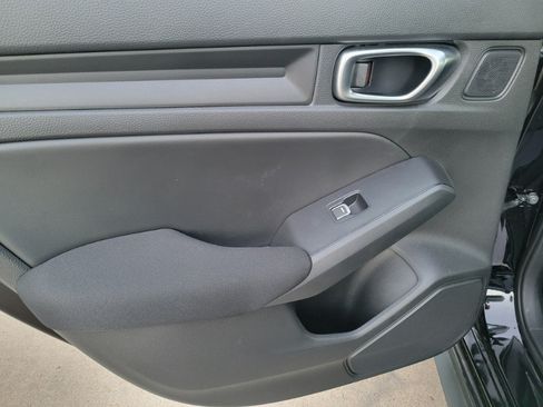 Used 2024 Honda Civic Sport image 18