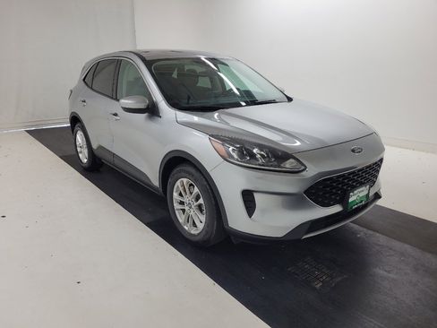 Used 2021 Ford Escape SE w/ Convenience Package FWD image 13