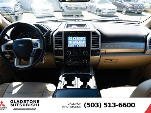 Used 2017 Ford F350 Lariat AWD/4WD image 11