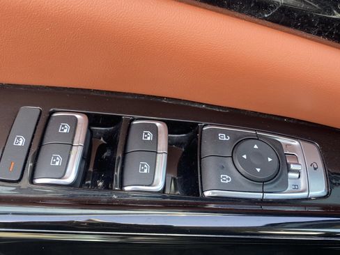 Used 2022 Kia Carnival SX image 13