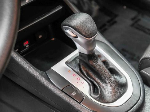 Used 2024 Kia Forte LXS w/ LXS Technology Package FWD image 25