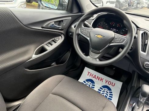 Used 2024 Chevrolet Malibu LS FWD image 28