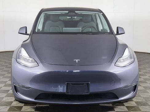 Used 2023 Tesla Model Y Long Range AWD/4WD image 14