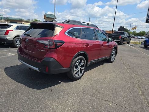 Used 2021 Subaru Outback Limited AWD/4WD image 8