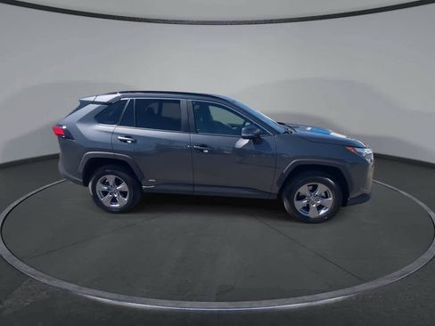 Certified 2023 Toyota RAV4 XLE w/ Convenience Package AWD/4WD image 9