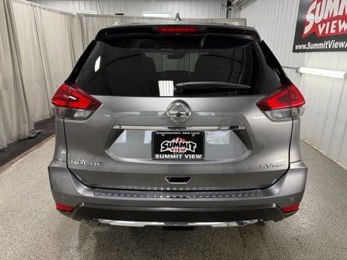 Used 2020 Nissan Rogue SV w/ Premium Package image 6