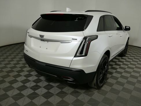 Used 2025 Cadillac XT5 Sportv w/ LPO, Onyx Lite Package image 32