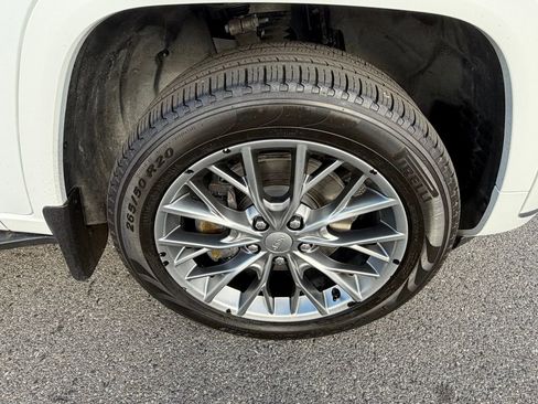 Certified 2024 Jeep Grand Cherokee L Summit w/ MOPAR Finishing Package image 15