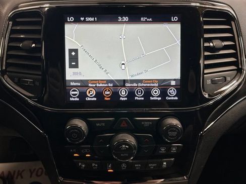Used 2021 Jeep Grand Cherokee Limited w/ Quick Order Package 28K 80th AWD/4WD image 32