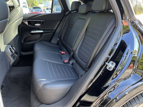 New 2026 Mercedes-Benz GLC 300 4MATIC image 23