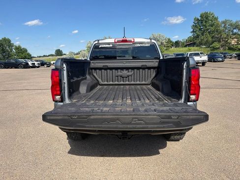 Certified 2025 Chevrolet Colorado ZR2 w/ Technology Package AWD/4WD image 38