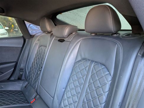 Used 2019 Audi S5 Premium Plus w/ Premium Plus image 31