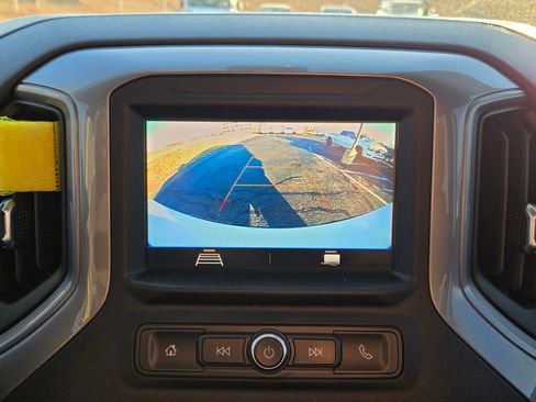 Used 2022 Chevrolet Silverado 1500 Custom Trail Boss image 22