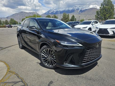 New 2026 Lexus RX 450h AWD image 3