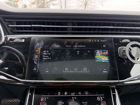 Used 2020 Audi Q7 2.0T Premium w/ Convenience Package image 24