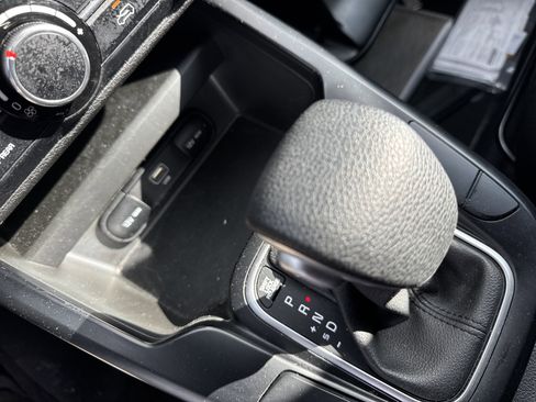 Used 2024 Kia Soul LX w/ Option Group 015 image 21