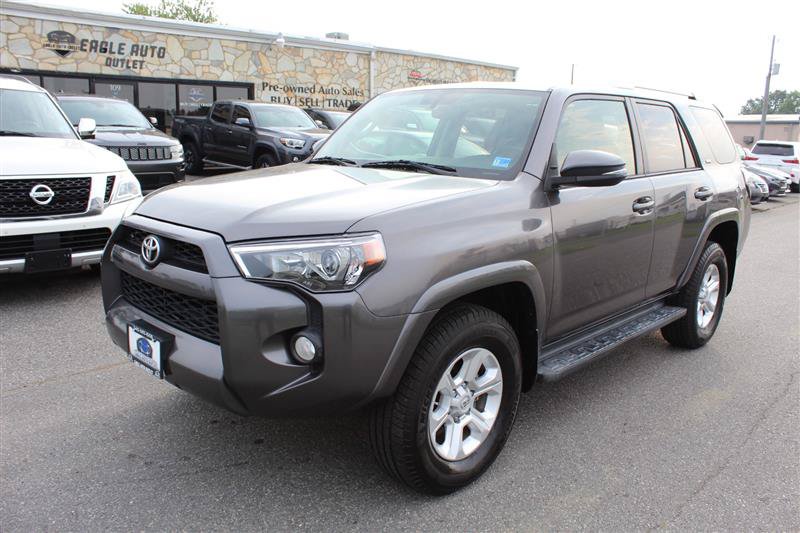 Used 2014 Toyota 4Runner SR5 Premium AWD/4WD image 3