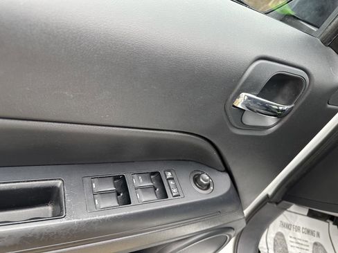 Used 2014 Jeep Patriot Latitude image 7