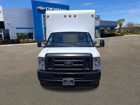 Used 2024 Ford E-450 and Econoline 450 Super Duty RWD image 22