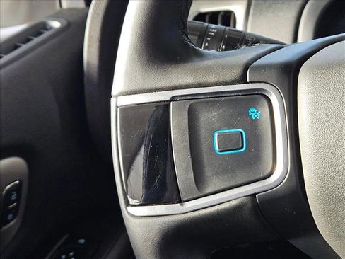 Used 2025 Ford Expedition Active image 12