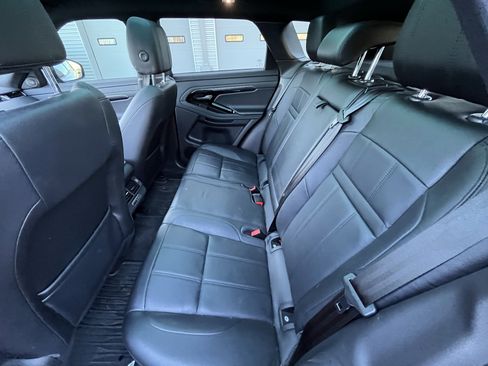 Used 2021 Land Rover Range Rover Evoque S image 29