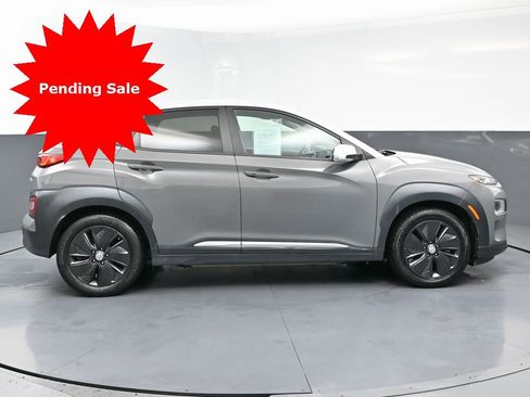 Used 2021 Hyundai Kona SEL image 8
