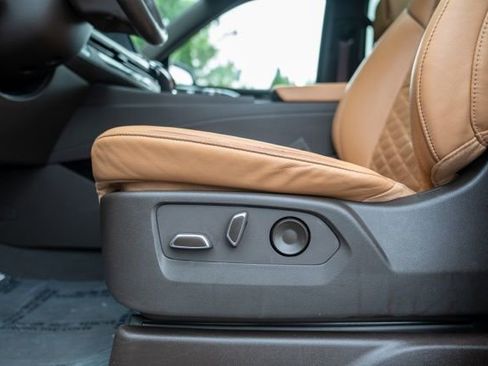 Used 2022 Cadillac Escalade ESV Sport w/ Touring Package image 34