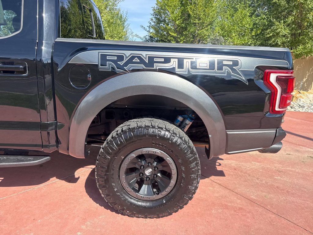 Certified 2018 Ford F150 Raptor w/ Equipment Group 802A Luxury AWD/4WD image 34