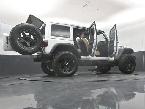 Used 2018 Jeep Wrangler Unlimited Rubicon w/ Steel Bumper Group AWD/4WD image 62