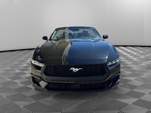 Used 2025 Ford Mustang Premium RWD image 2