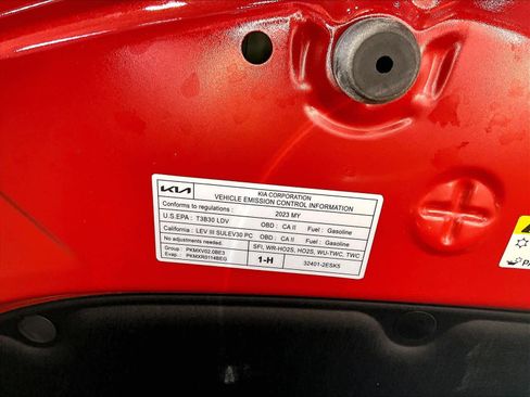 Used 2023 Kia Soul LX image 32