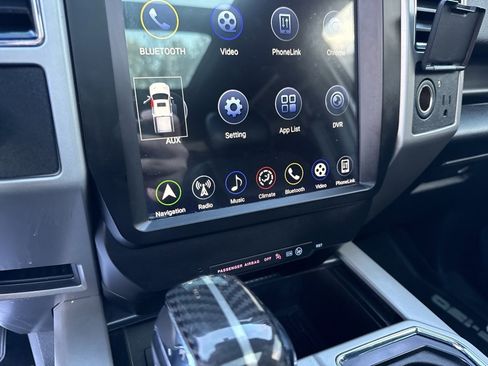 Used 2018 Ford F150 Lariat image 27