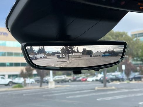 Used 2023 Cadillac Escalade ESV Sport w/ Touring Package image 25