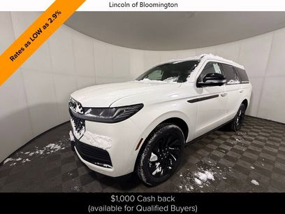 New 2025 Lincoln Navigator Reserve w/ Jet Appearance Package