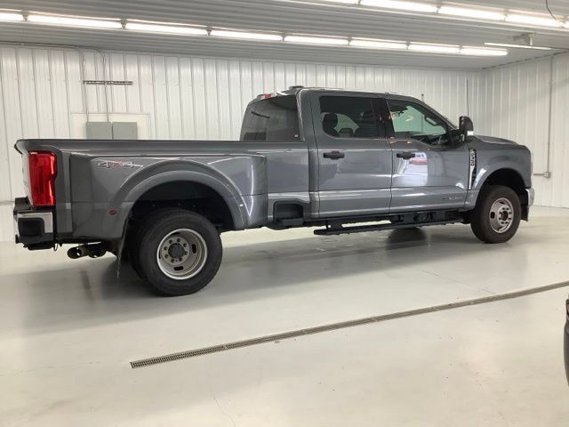 Used 2026 Ford F350 XLT AWD/4WD image 7