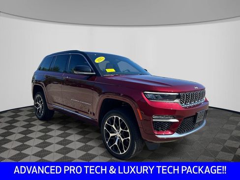 Used 2025 Jeep Grand Cherokee Summit AWD/4WD image 7