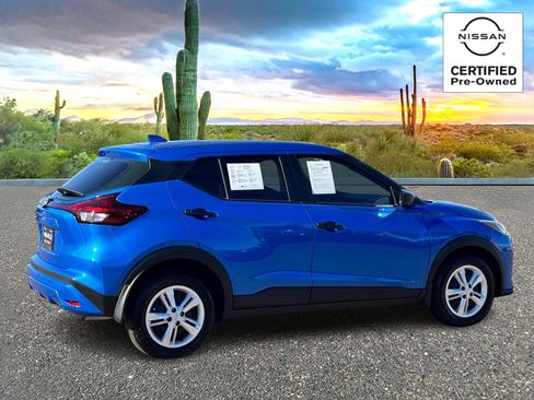 Certified 2025 Nissan Kicks Play S image 8