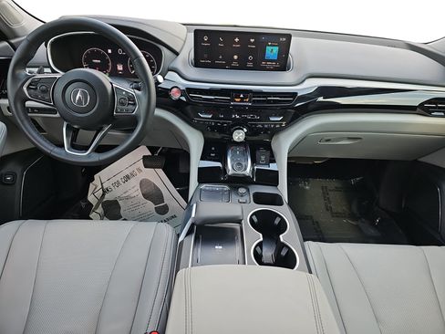 Used 2024 Acura MDX SH-AWD w/ Technology Package image 9
