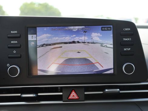 Used 2026 Hyundai Elantra Sport FWD image 22
