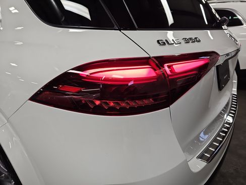 New 2026 Mercedes-Benz GLE 350 4MATIC image 36