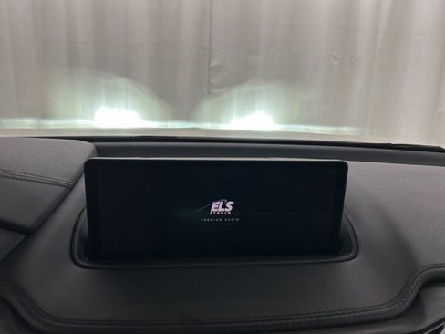Used 2023 Acura MDX SH-AWD w/ Advance Package image 14