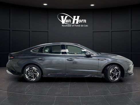 New 2026 Hyundai Sonata SEL AWD/4WD image 2