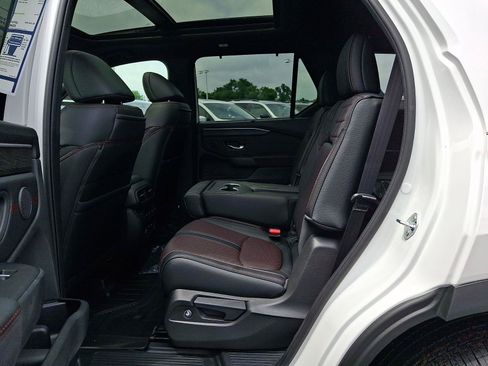 New 2026 Honda Pilot Black Edition image 5