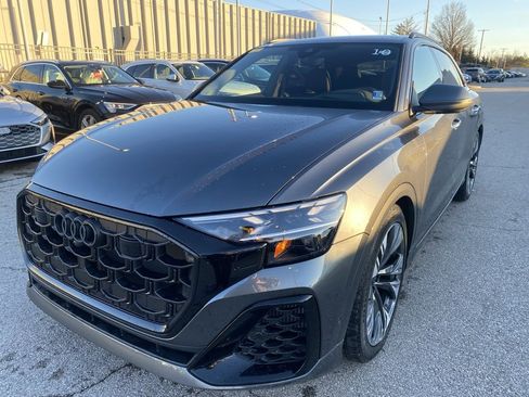 Used 2025 Audi Q8 Prestige w/ Prestige Package image 1