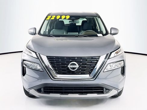 Used 2023 Nissan Rogue SV AWD/4WD image 2