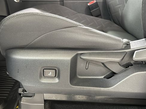 Certified 2024 Toyota Tacoma SR image 14