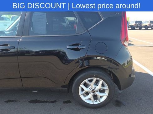 Used 2020 Kia Soul S FWD image 15